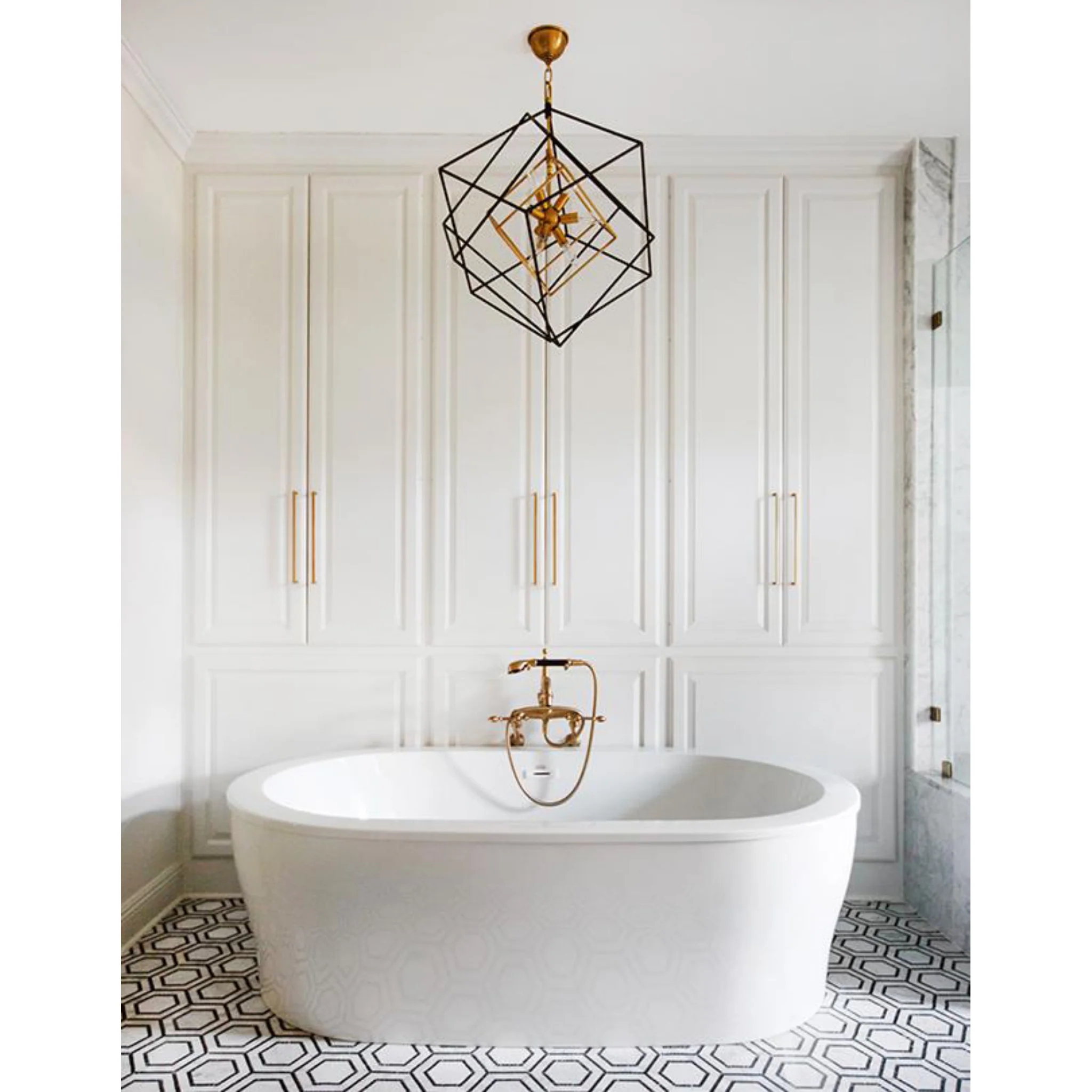 Roundout 9-Light Chandelier in  Aged Brass 26L x 26W x 30.5H - Image 13